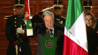 Mexican presidents first El Grito kicks off Independence Day celebrations  AFP [upl. by Ingar]