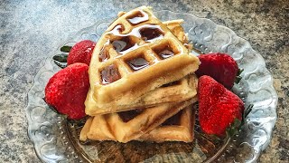 5 minutes EASY EGGLESS WAFFLES [upl. by Jonis]