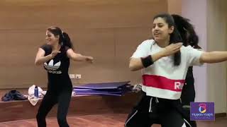 Ho Jayegi Balle Balle  Daler Mehndi  VAANIs VERVE of Dance amp fitness [upl. by Aenitsirhc]