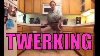 HOW TO TWERK Miranda Sings [upl. by Li]