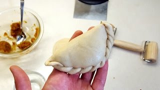 How to Seal an Empanada Repulgue [upl. by Nohsreg]