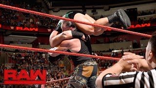 Braun Strowman vs Rhyno Raw Jan 1 2018 [upl. by Annerb300]